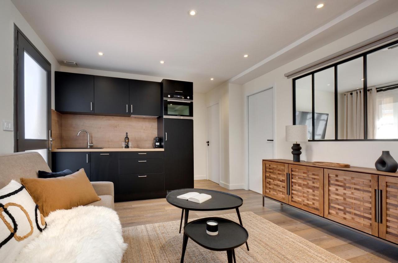 Les Appartements De Колюр Екстериор снимка