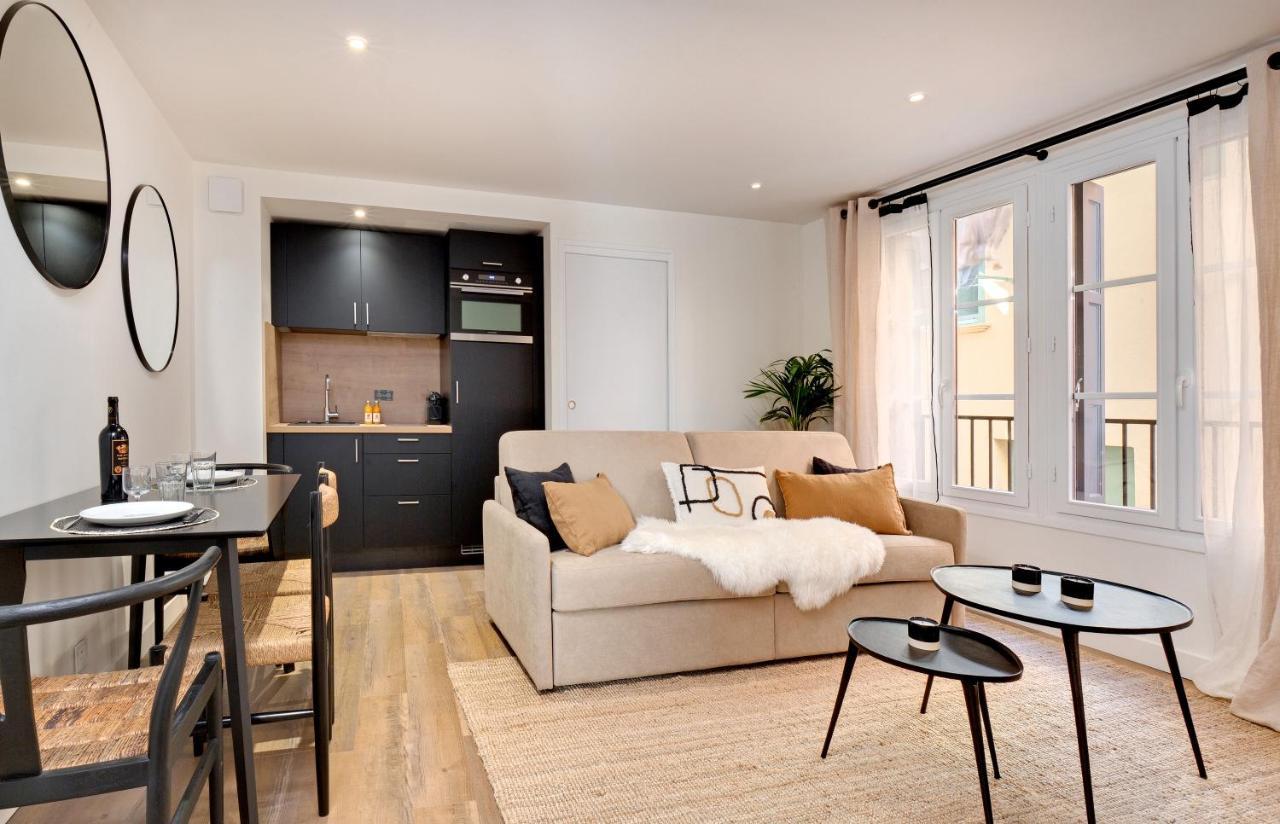 Les Appartements De Колюр Екстериор снимка