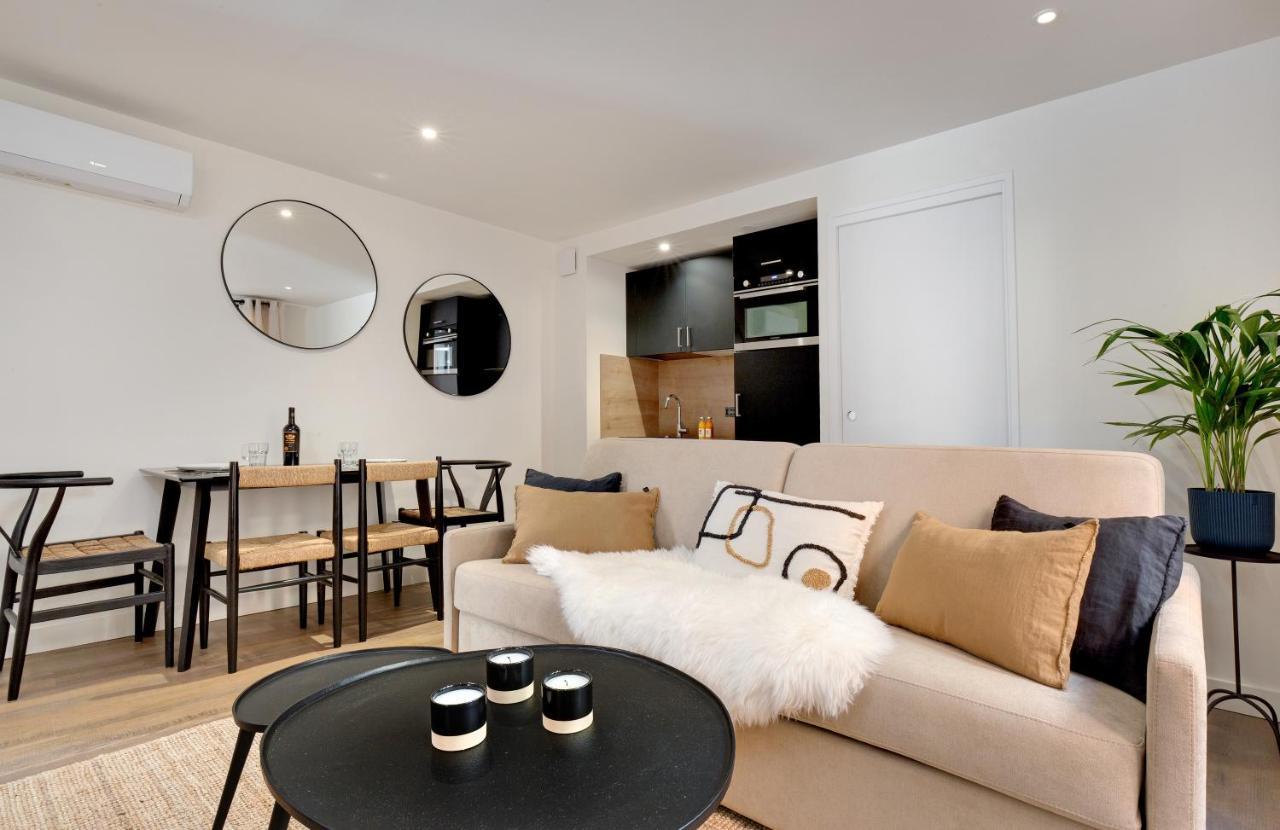 Les Appartements De Колюр Екстериор снимка