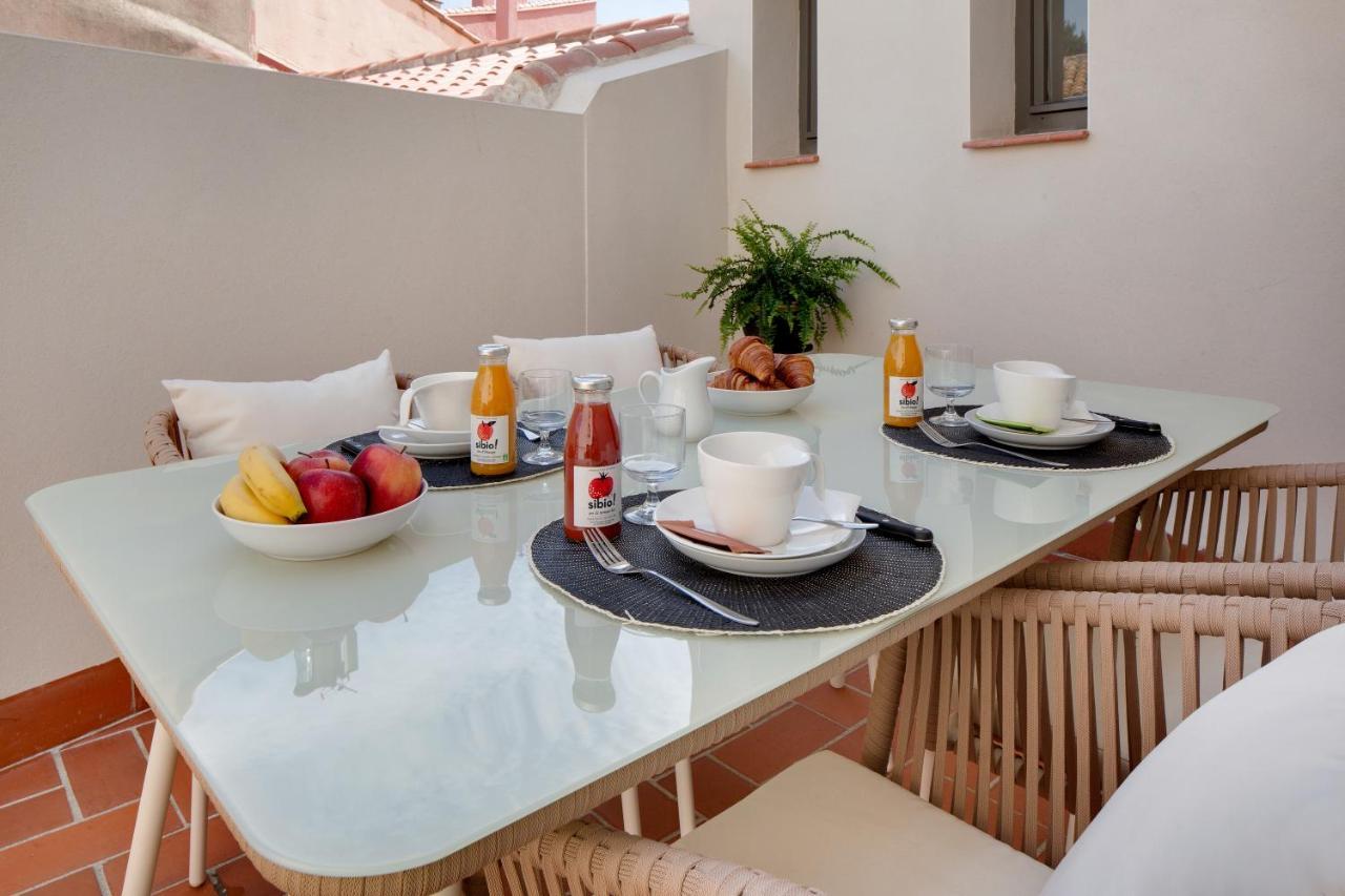 Les Appartements De Колюр Екстериор снимка