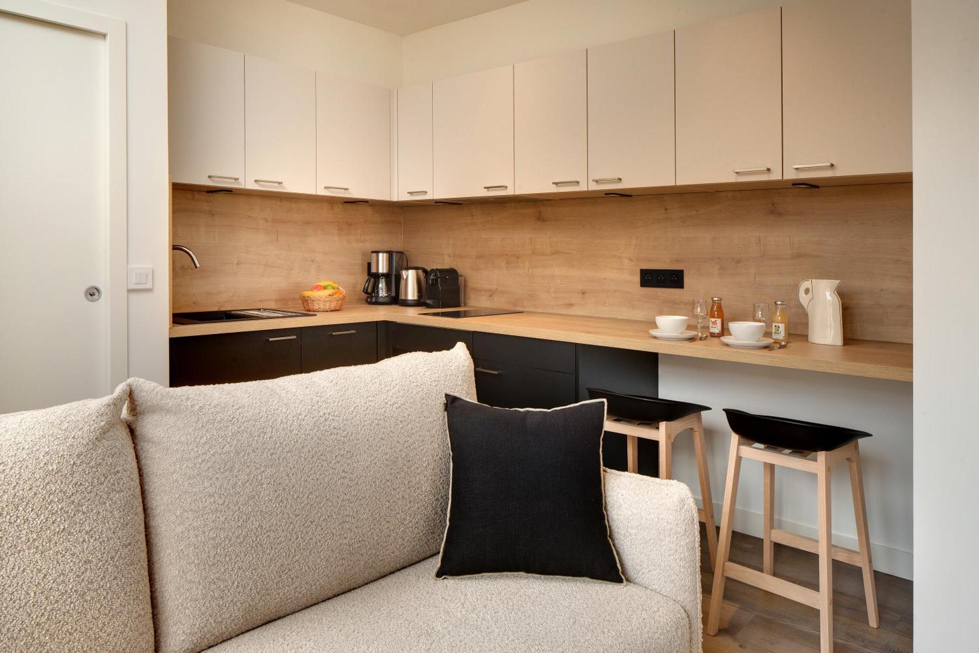 Les Appartements De Колюр Стая снимка
